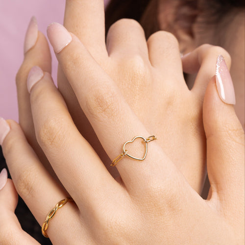 Fall In Love Chain Gold Ring