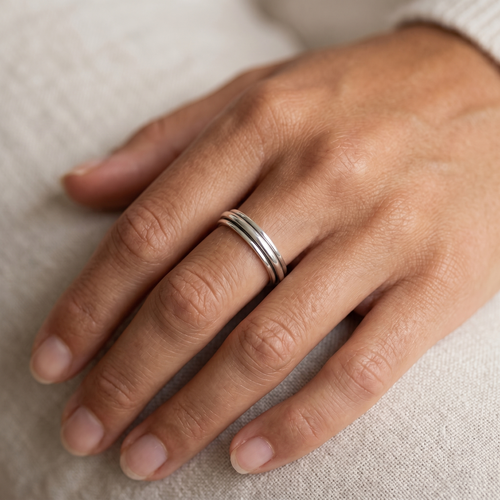 Elena Ridge Ring Silver