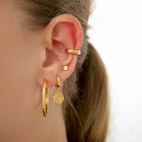 Color:Gold