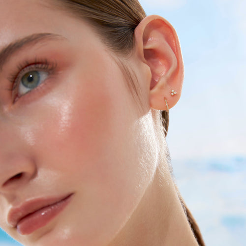 Color:Yellow Gold
Option:Single
Option:Pair