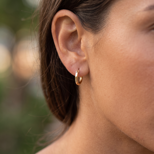Color:Gold