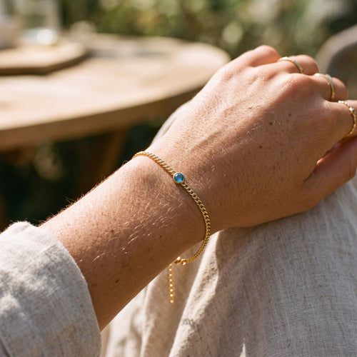 Curb Chain Bezel Bracelet