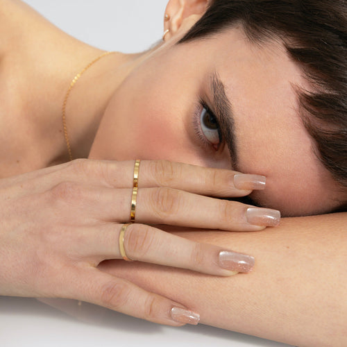 Color:Gold
