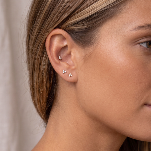 14K Solid Gold Mini Flower Threaded Labret Earring