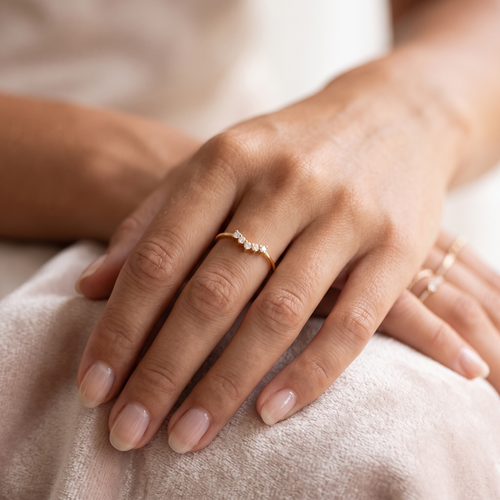 Minimal Chevron Pave Ring Gold