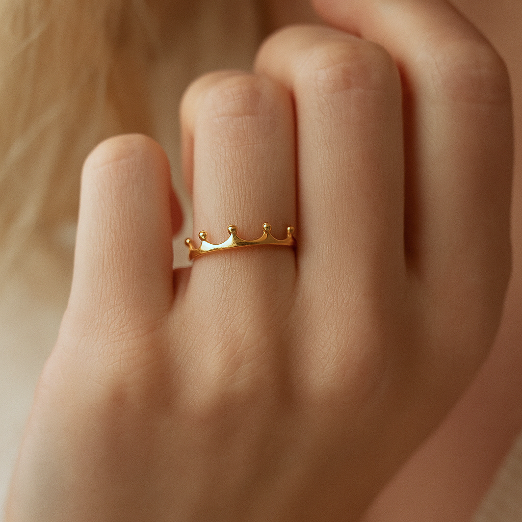 Crown Ring Gold