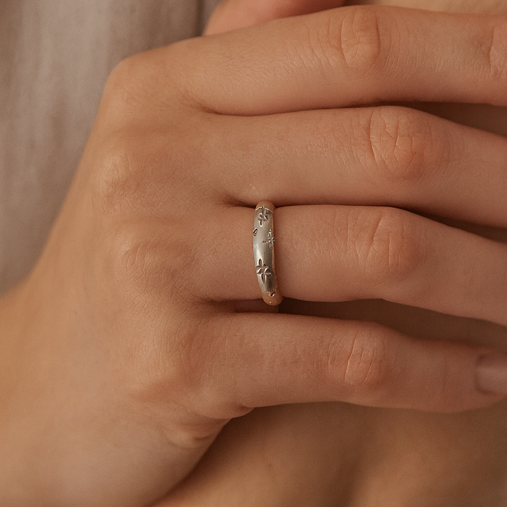 Starburst Dome Ring Silver