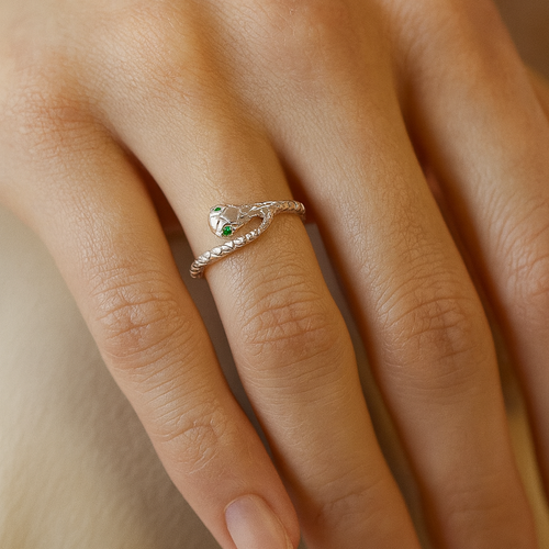 Textured Snake Ring Silver