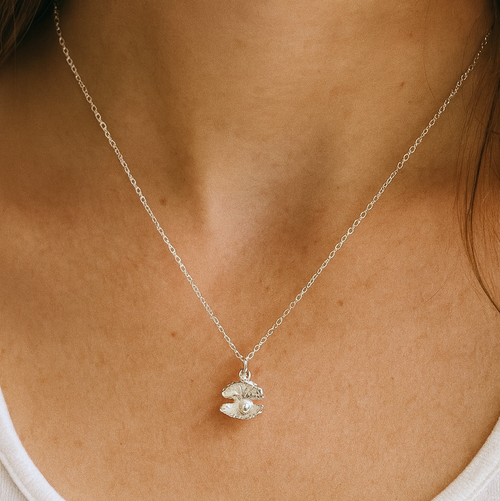Clam Shell Necklace
