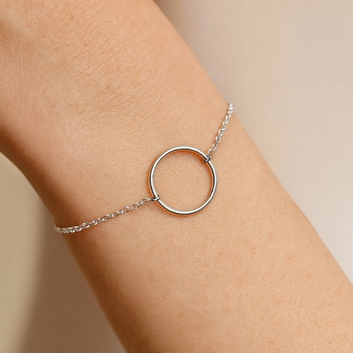 Chic Circle Bracelet