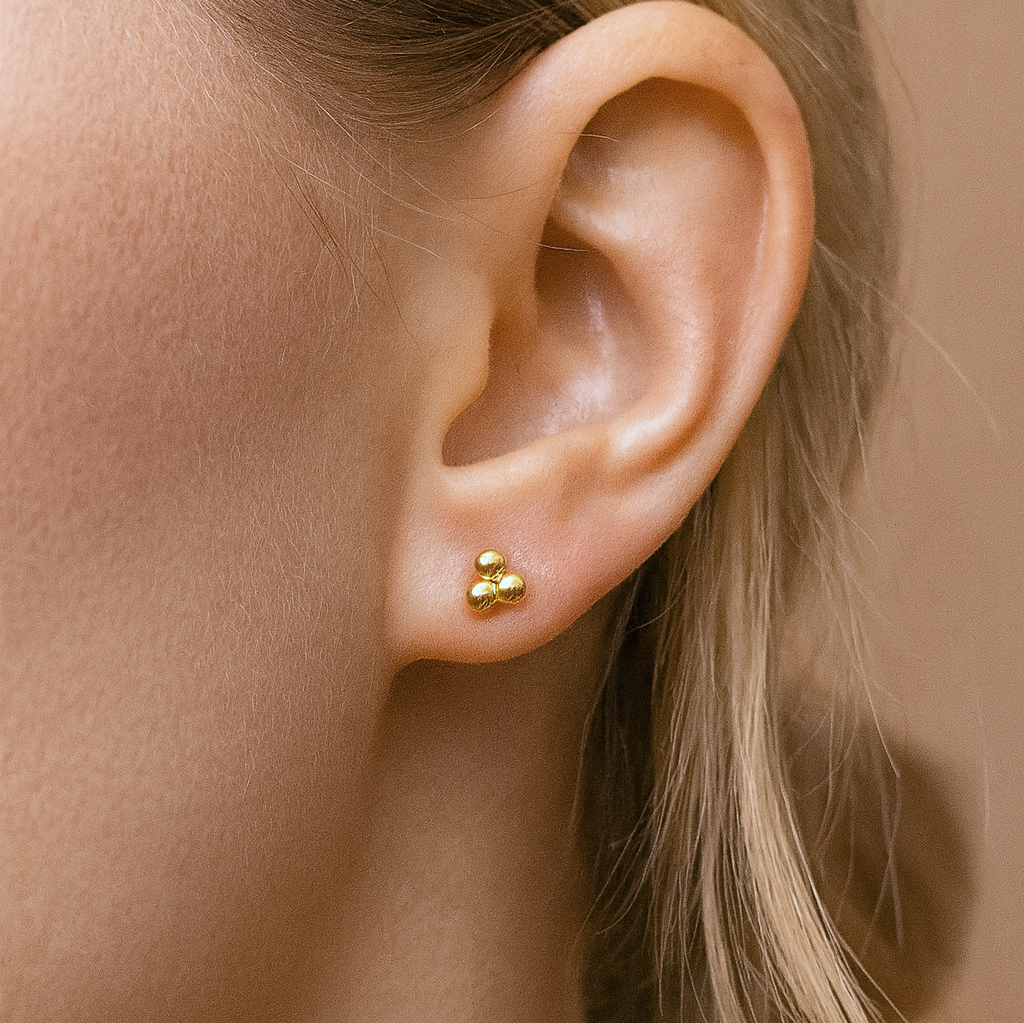 Minimal Trinity Ball Stud Earrings
