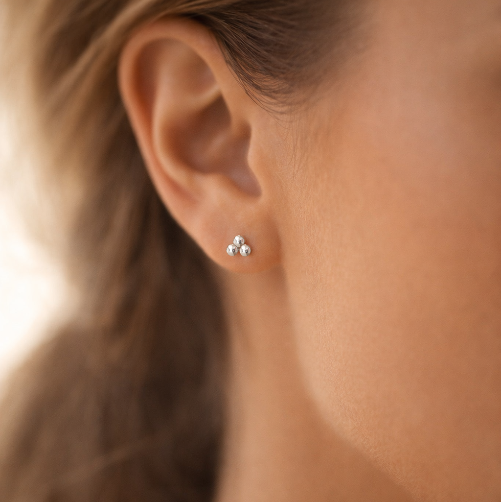 Minimal Trinity Ball Stud Earrings