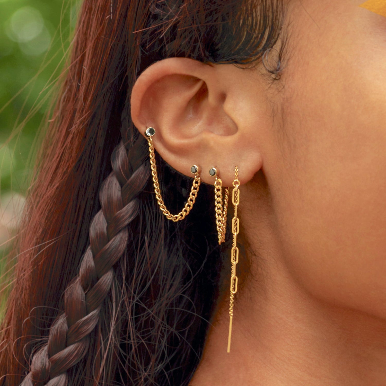 Curb Link Chain Black Bezel Earring