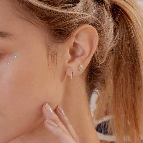 Color:Yellow Gold
Option:Single
Option:Pair