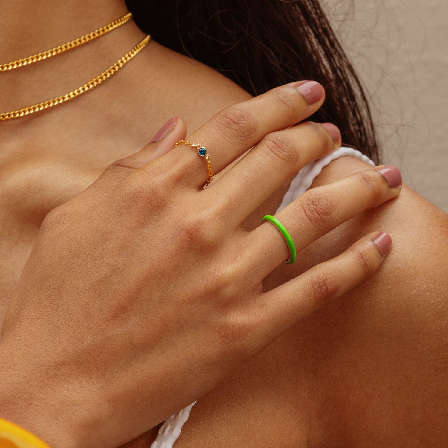 Mini Chain Sapphire Bezel Ring