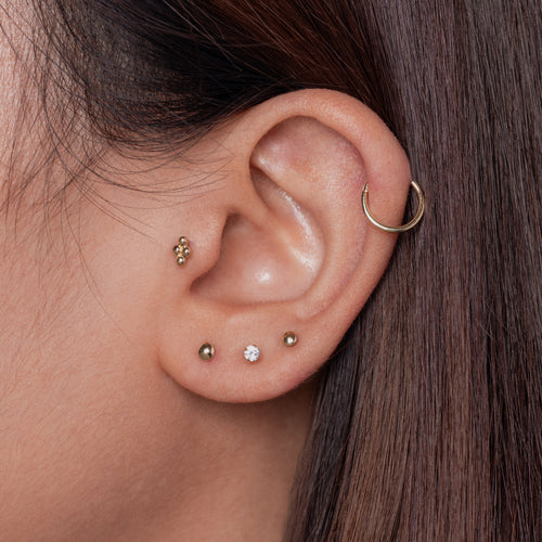 Color:Yellow Gold
Option:Single
Option:Pair