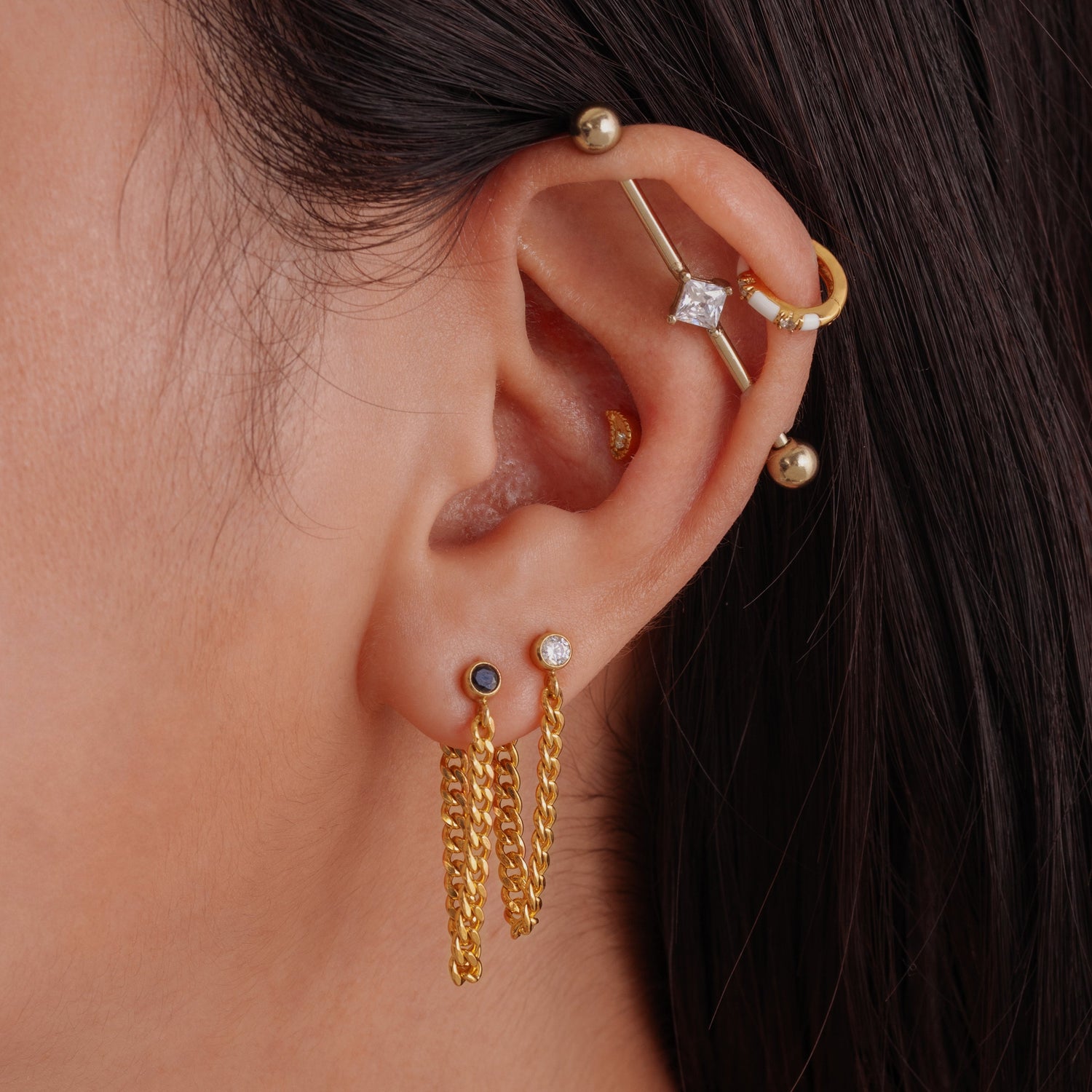 Curb Chain Black Bezel Earrings