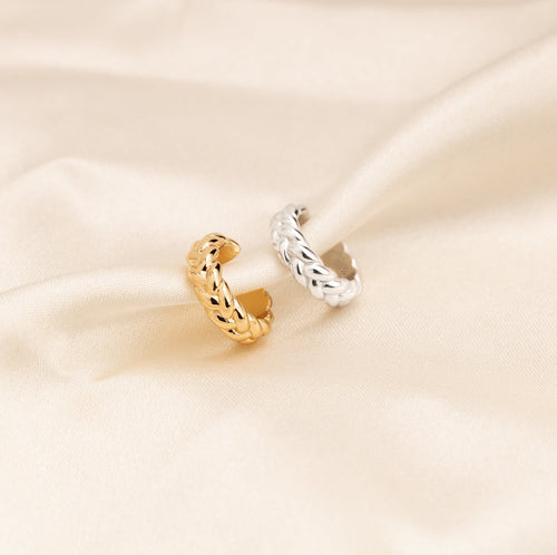 Color:Gold
Color:Silver