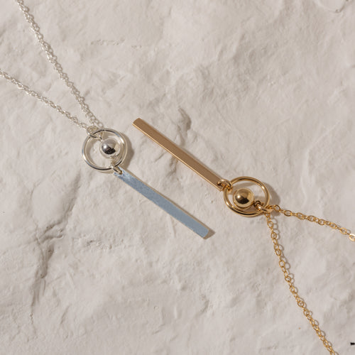 Color:Gold
Color:Silver