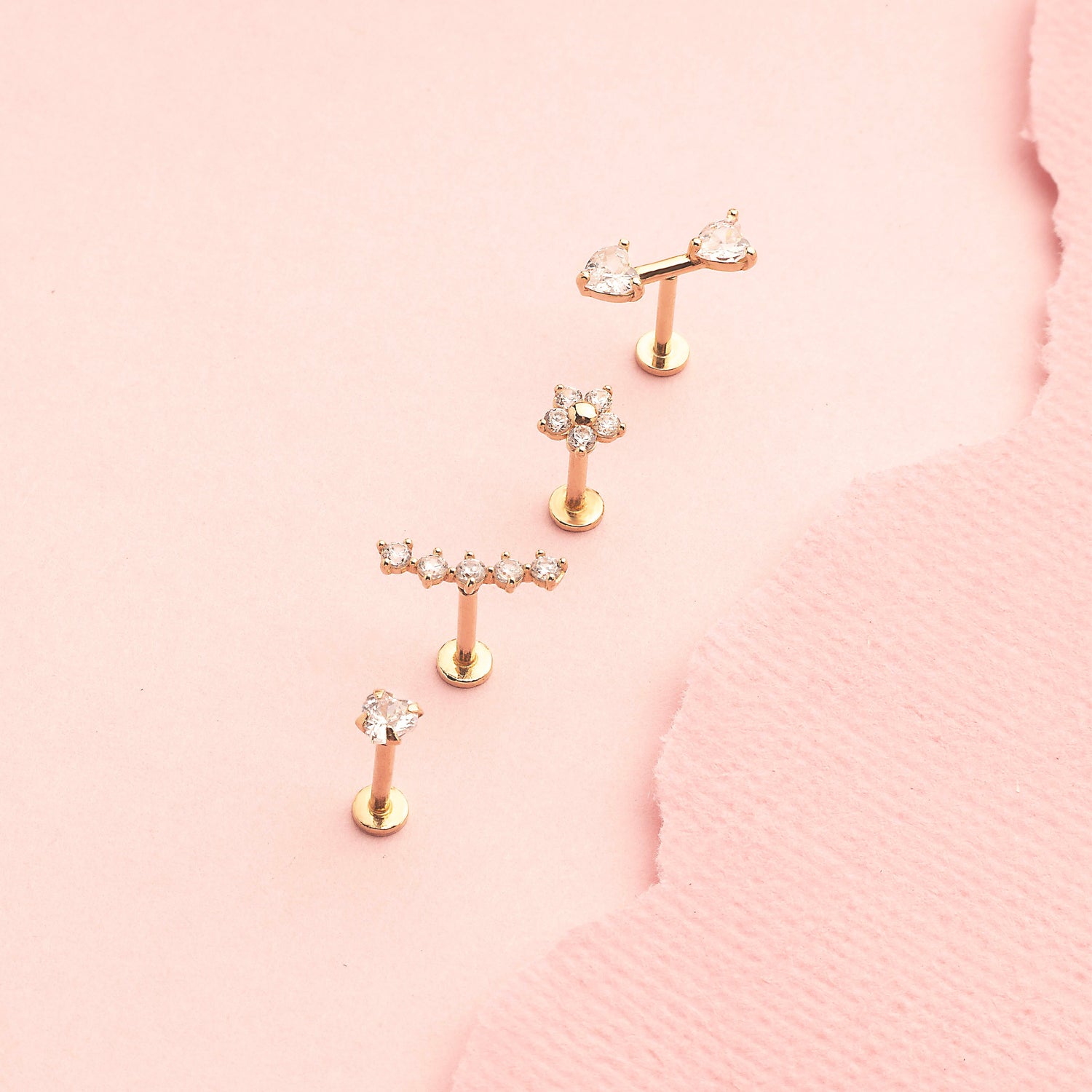 Color:Yellow Gold
Option:Single
Option:Pair