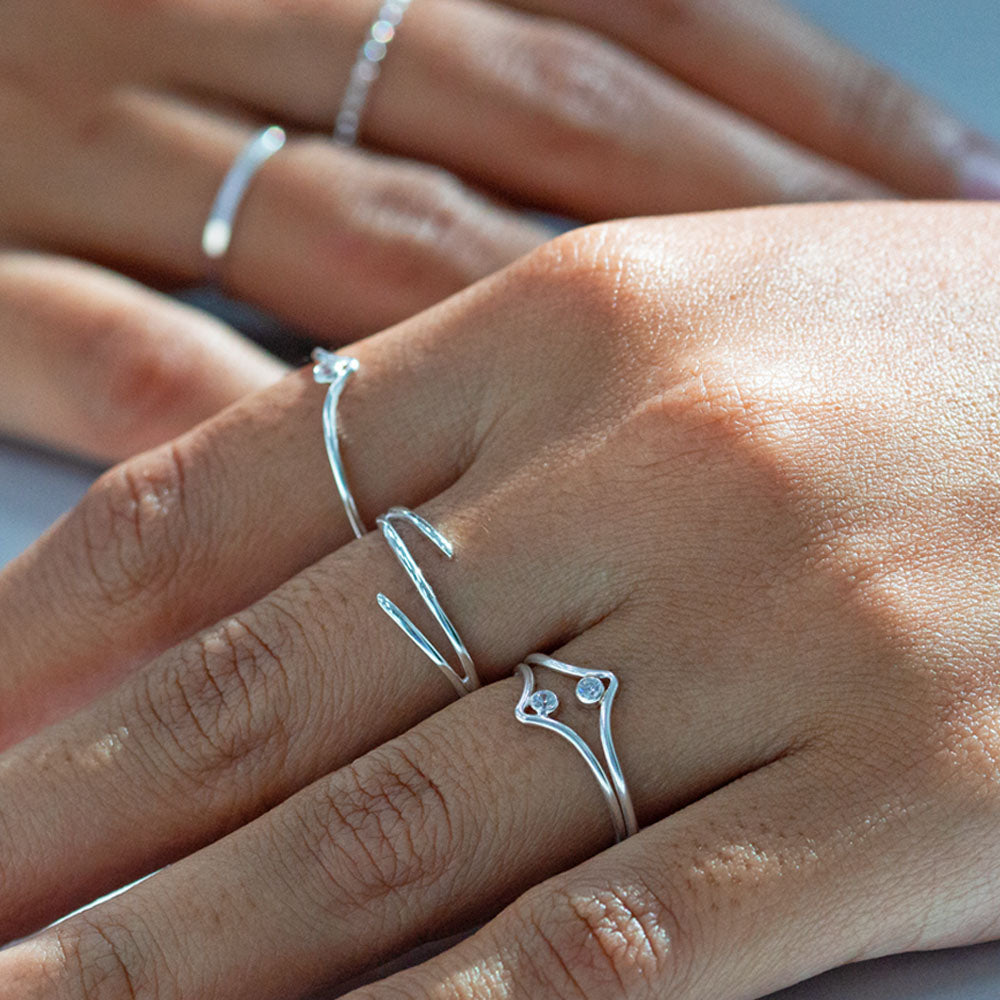 Sparkle Chevron Ring Silver