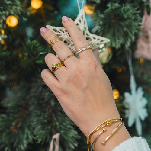 Embellished Baguette Ring Gold