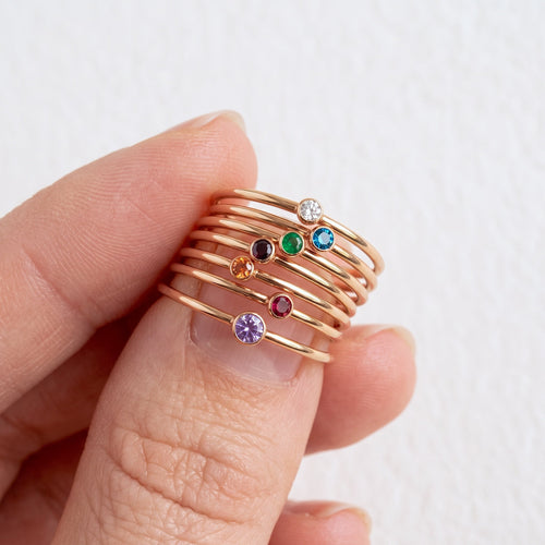 Mini Bezel Ring Gold