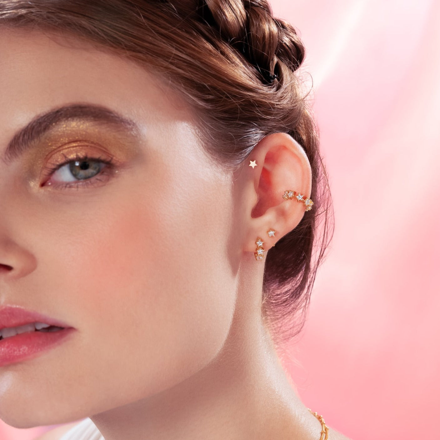 Color:Yellow Gold
Option:Single
Option:Pair