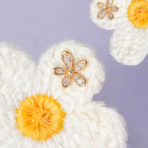 Color:Yellow Gold
Option:Single
Option:Pair