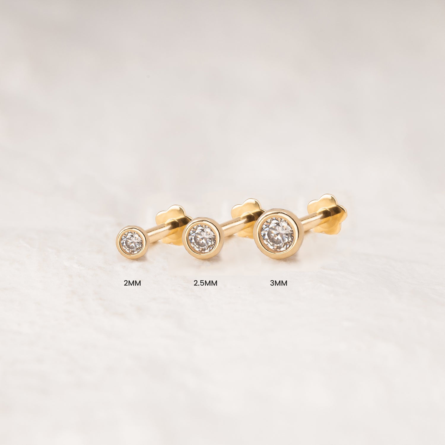 Color:Yellow Gold
Post Length:6.5mm
Post Length:5mm
Post Length:8mm