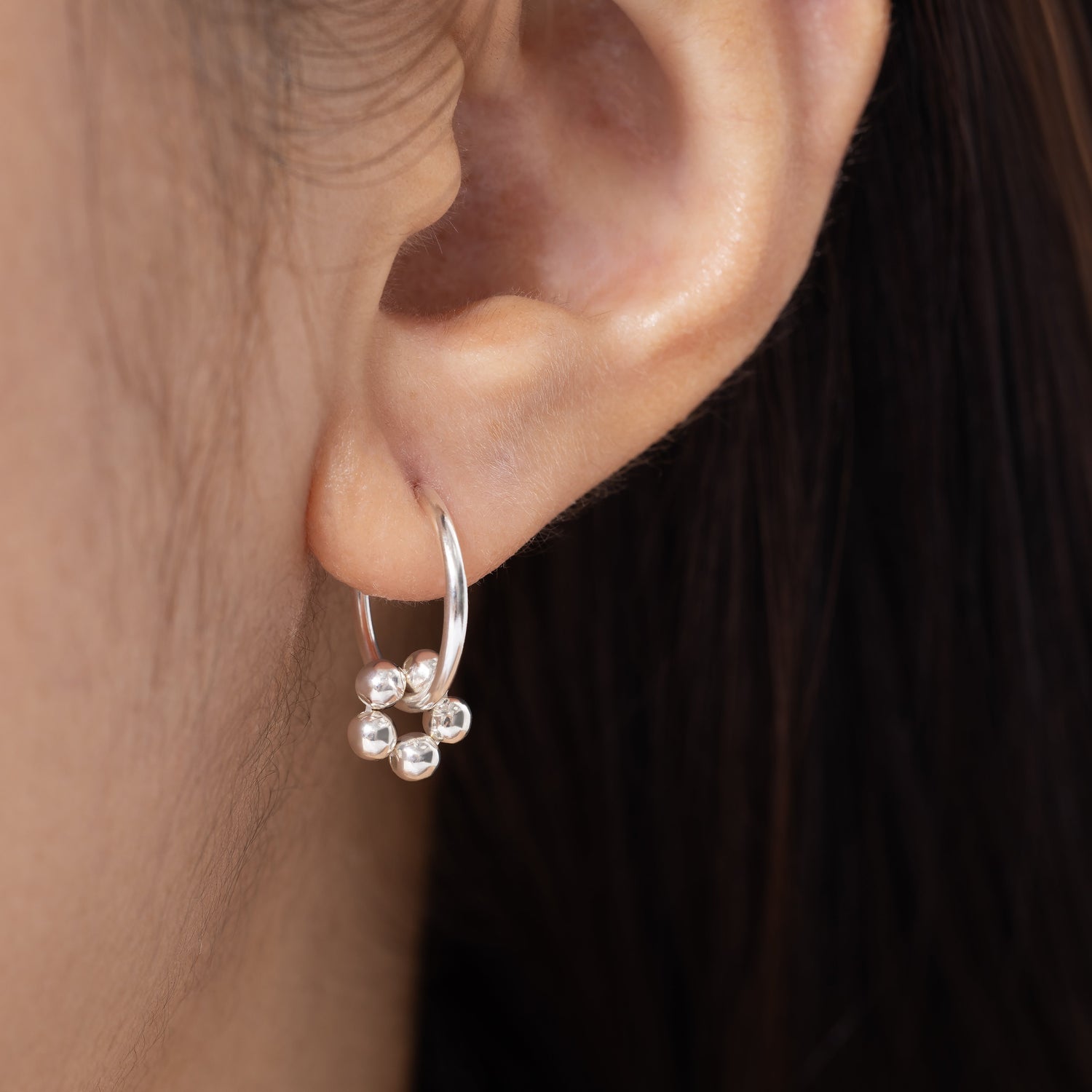 Color:Silver