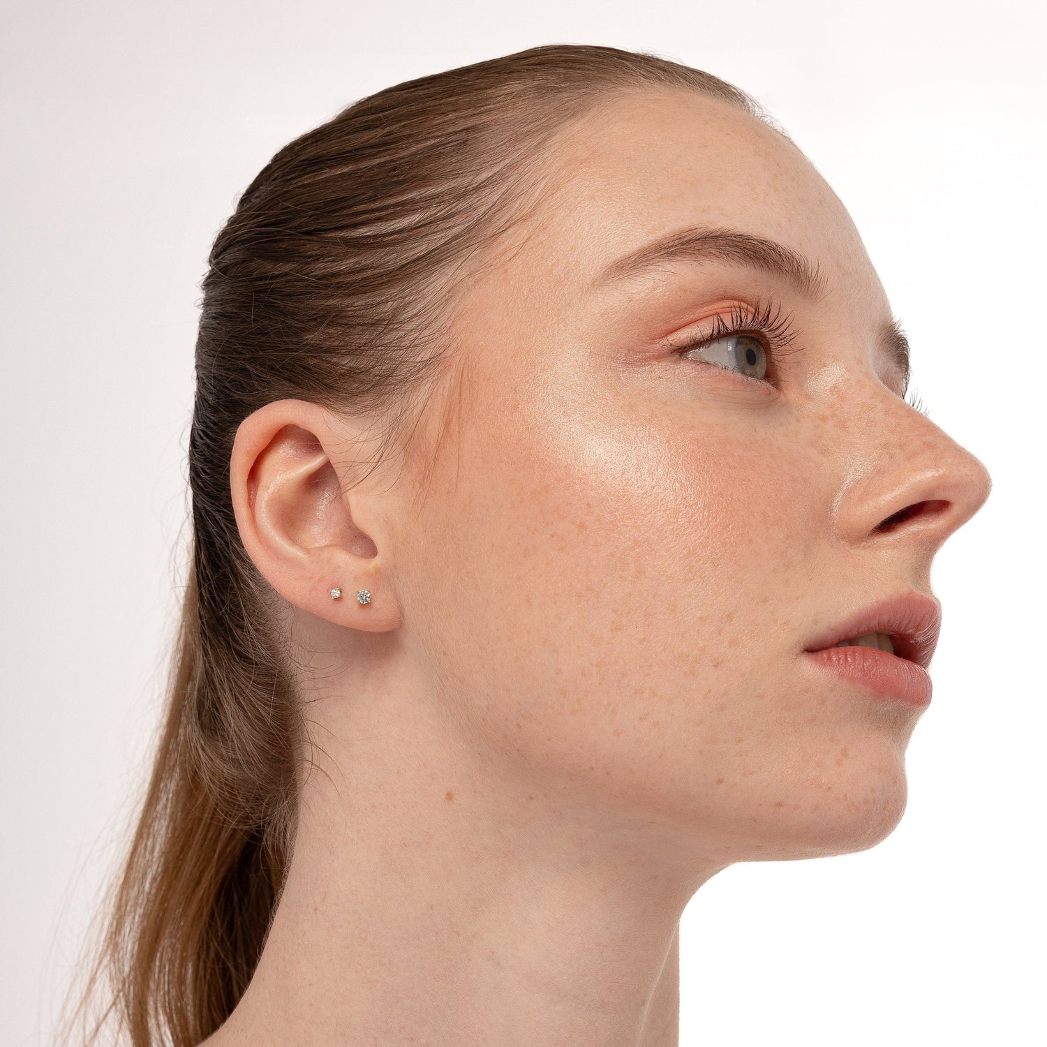 Color:Yellow Gold
Option:Single
Option:Pair