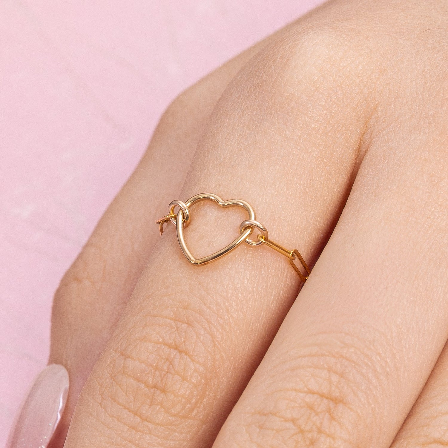 Fall In Love Chain Gold Ring