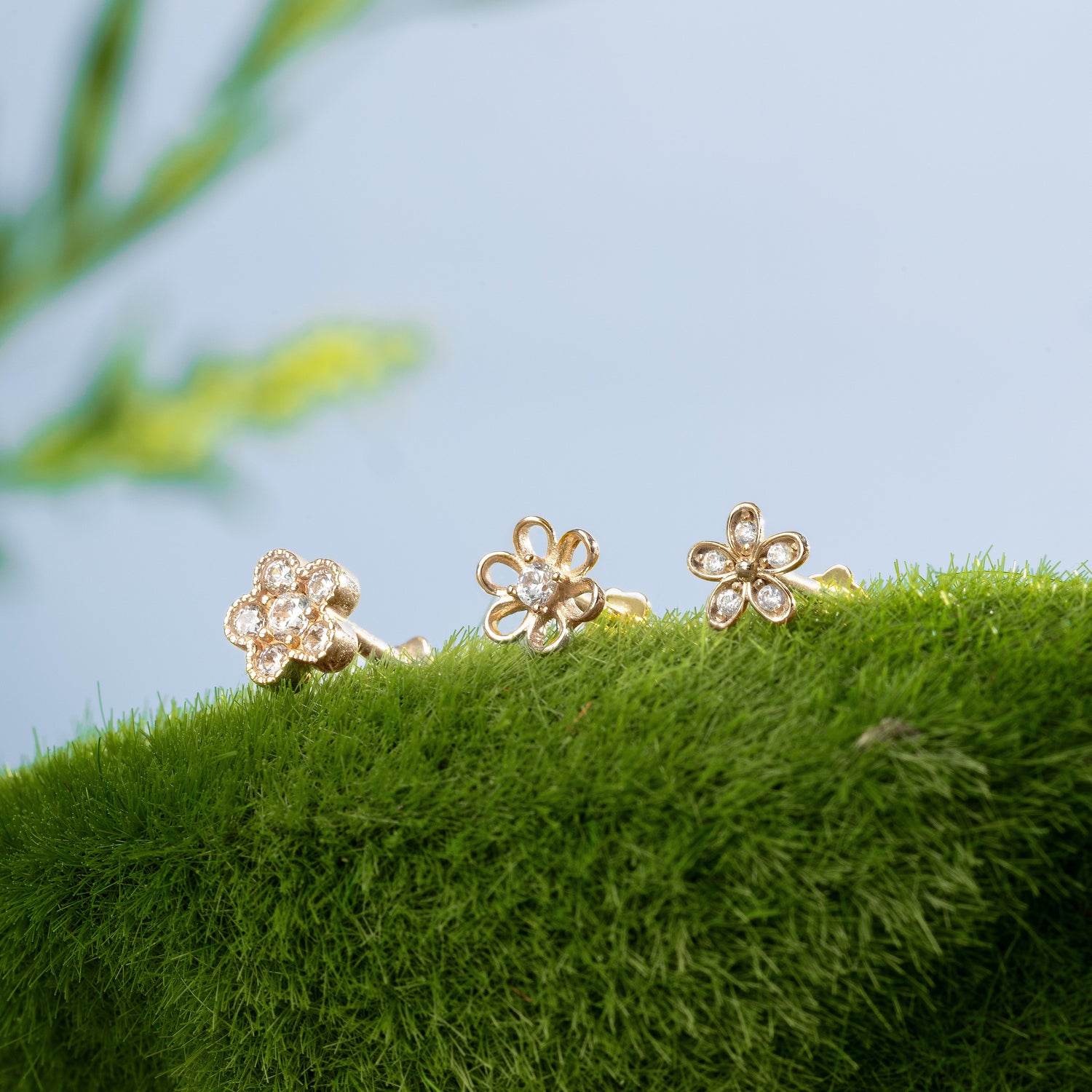14K Solid Gold Plum Blossom Flower Flatback Earring