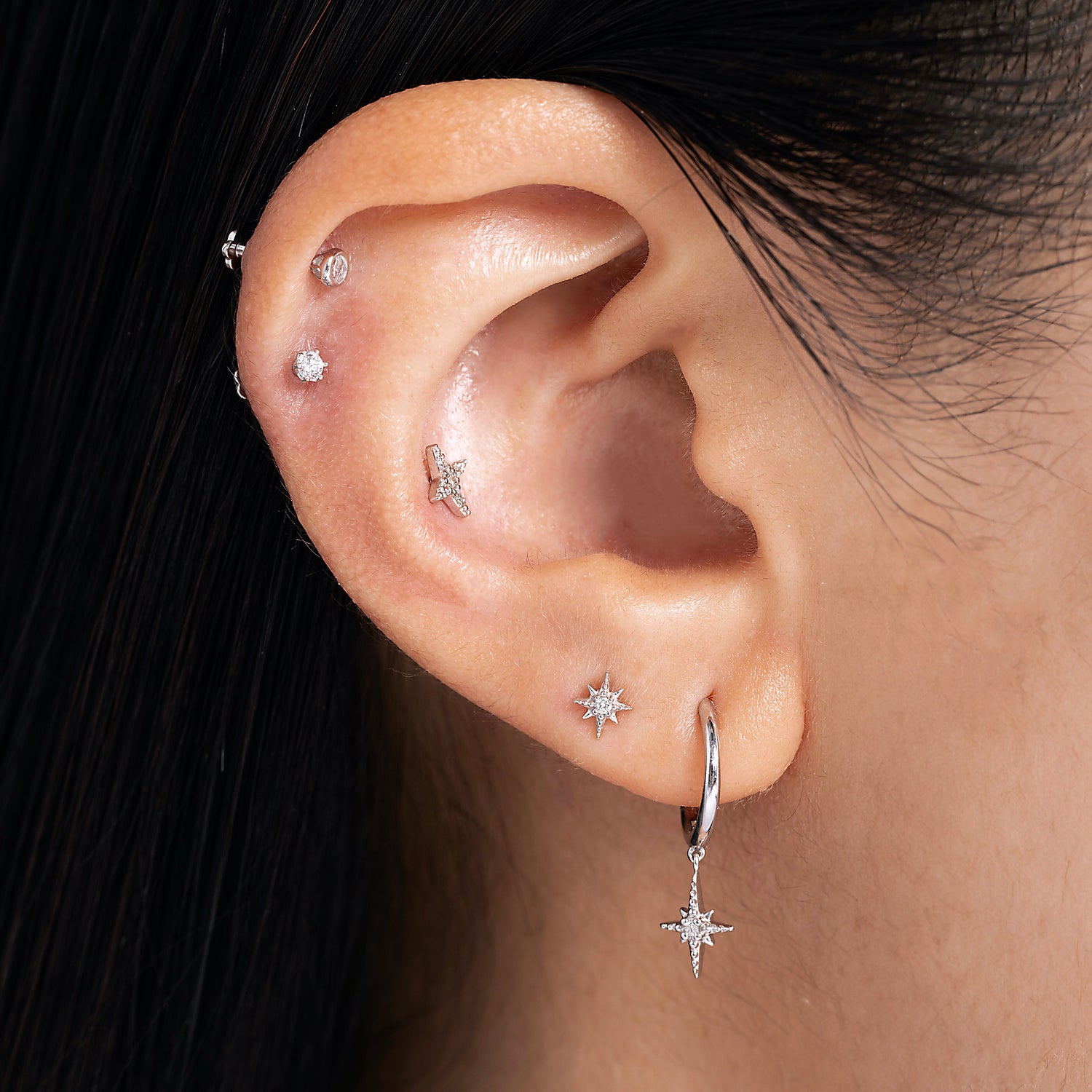 Color:White Gold
Option:Single
Option:Pair