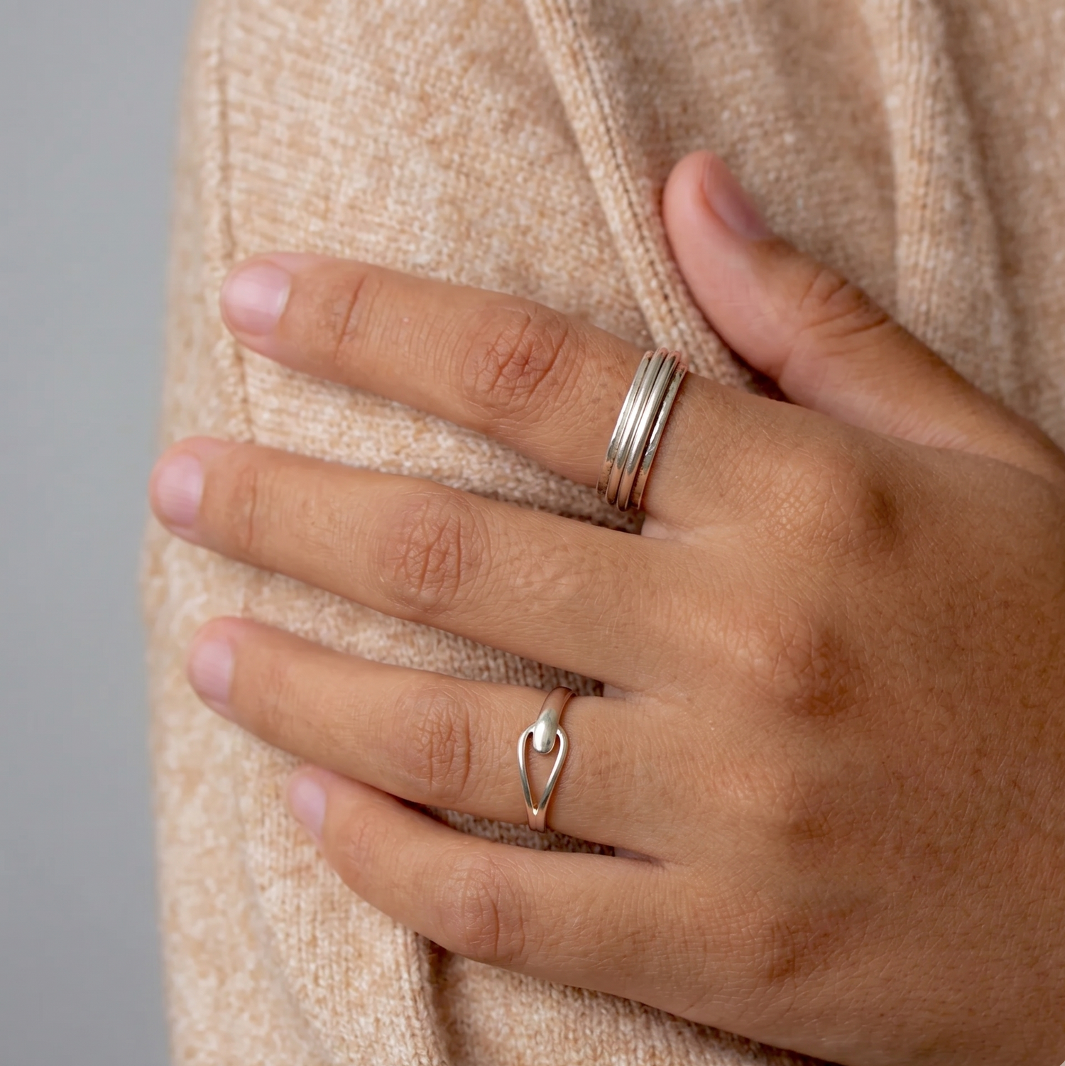 Elena Ridge Ring Silver