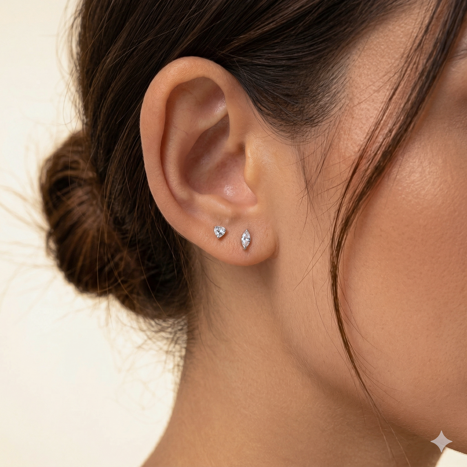 Heart Prong Set Internal Threaded Micro Labret