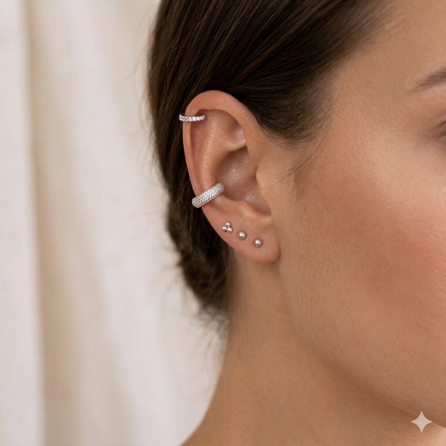 Minimal Trinity Ball Stud Earrings