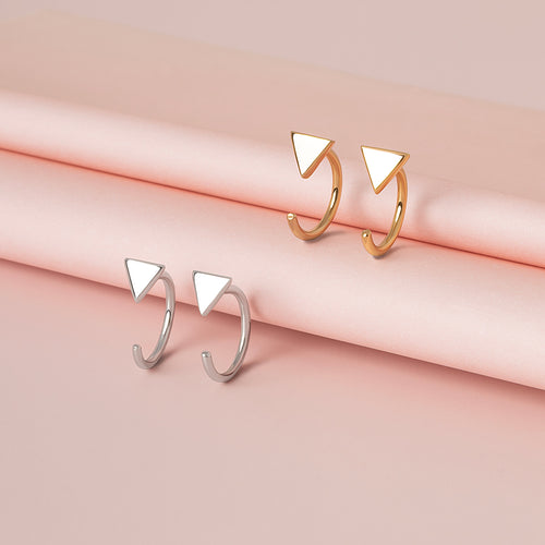 Color : Silver 
Color : Gold 