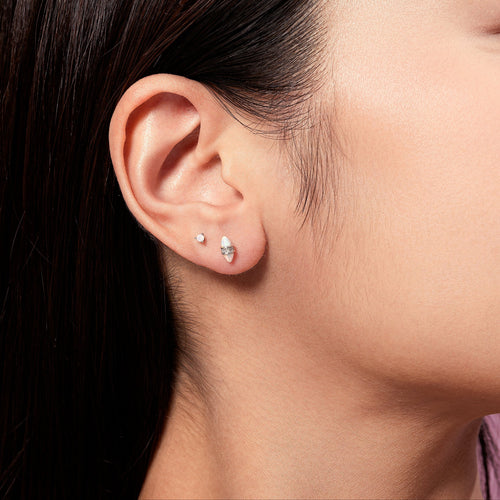 Color:White Gold
Option:Single
Option:Pair