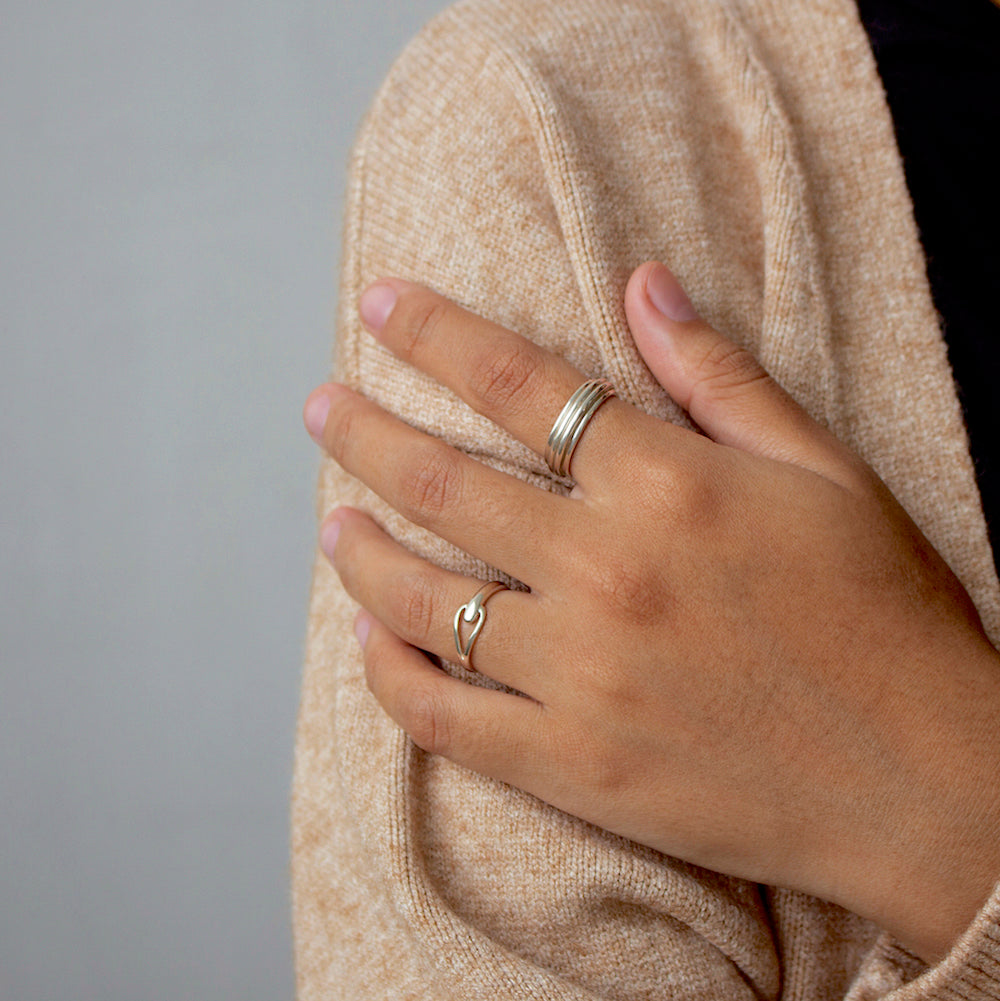 Elena Ridge Ring Silver