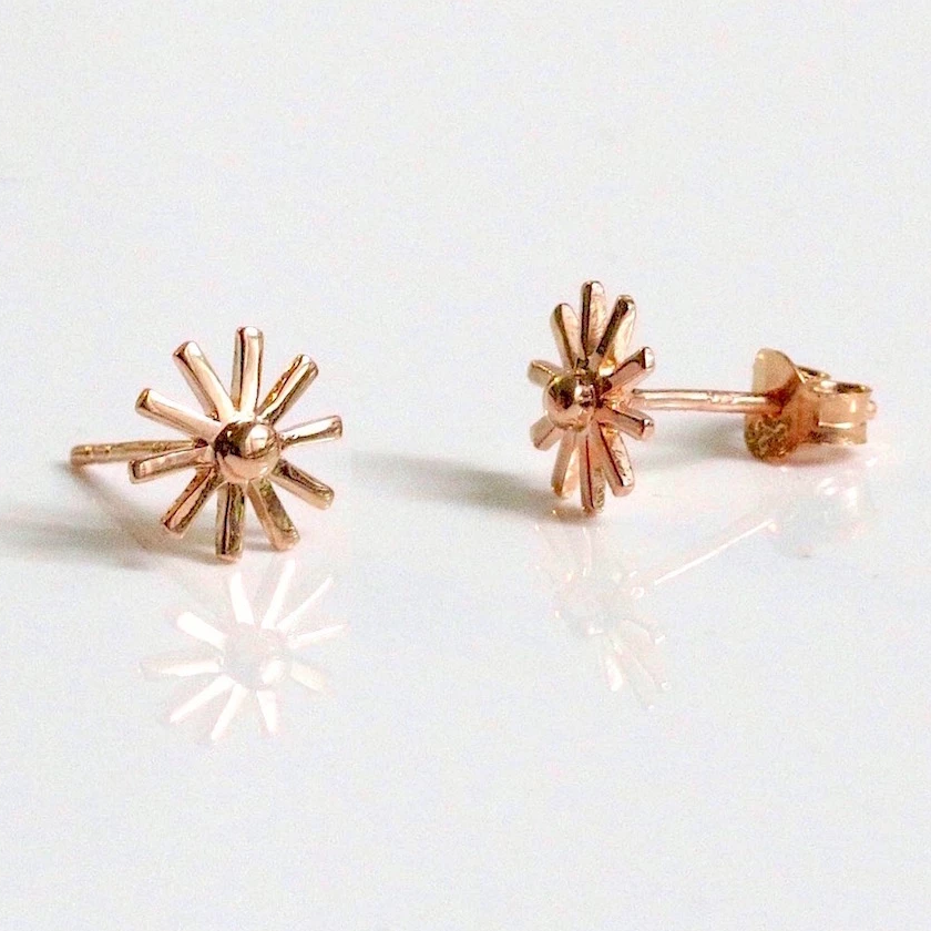 Color:Rose Gold