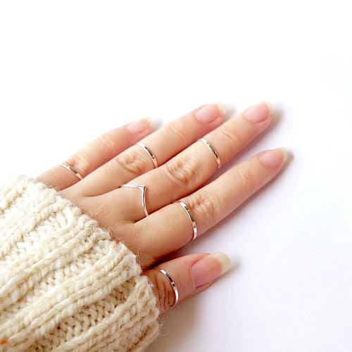 Skinny Knuckle Ring Silver