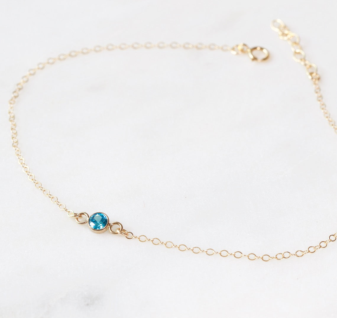 Sparkly Aqua Bezel Choker