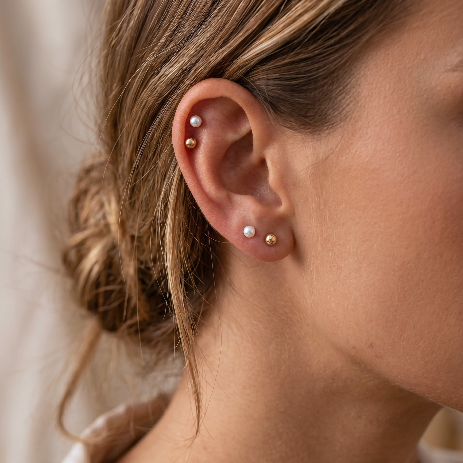 14K Solid Gold Tiny Ball Threaded Labret Earring 3mm