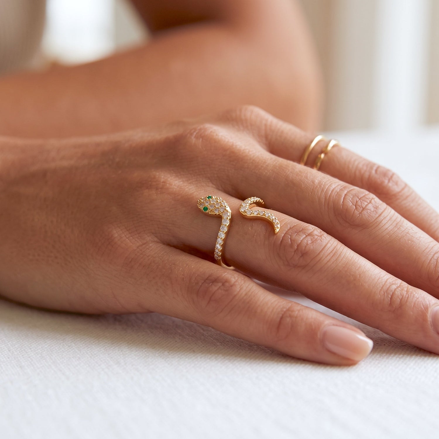 Pave Serpent Slither Ring Gold