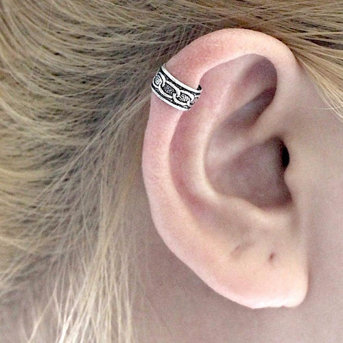 Chain Link Ear Cuff