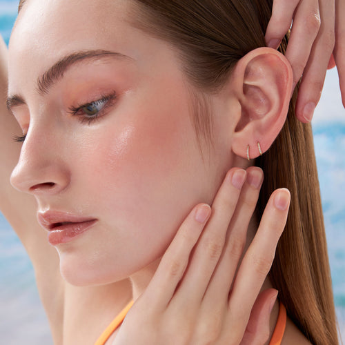 Color:Yellow Gold
Option:Single
Option:Pair