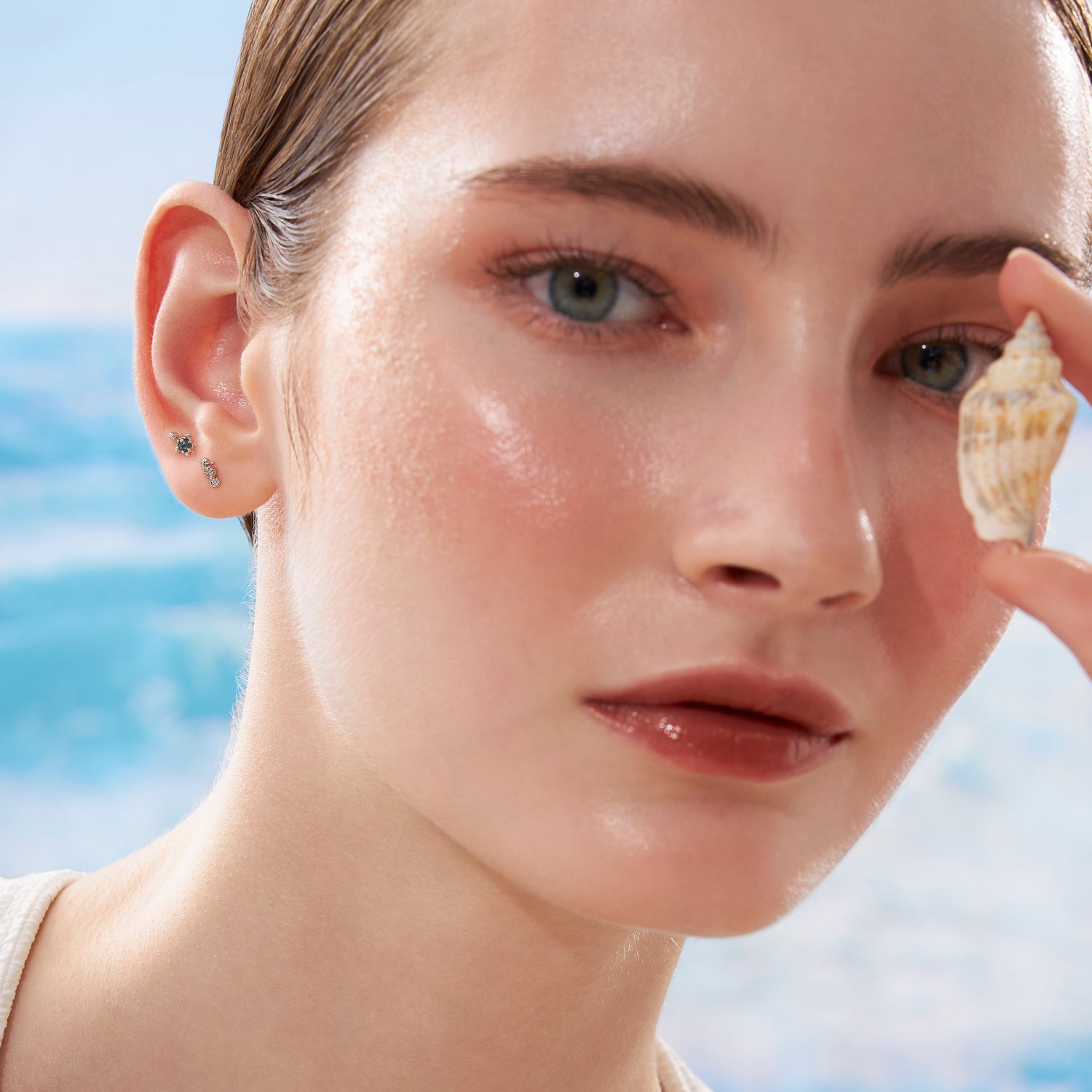 Color:White Gold
Option:Single
Option:Pair