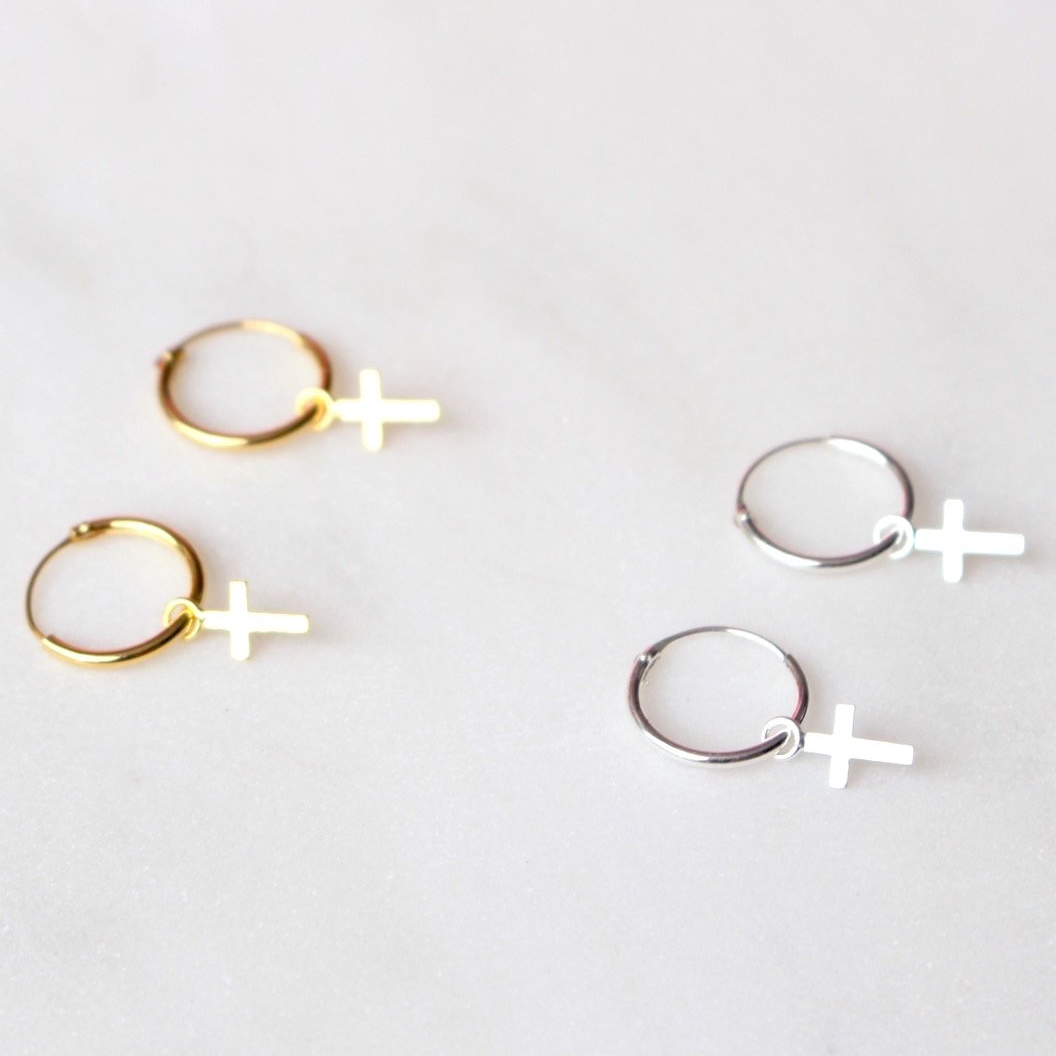 Color:Gold
Color:Silver